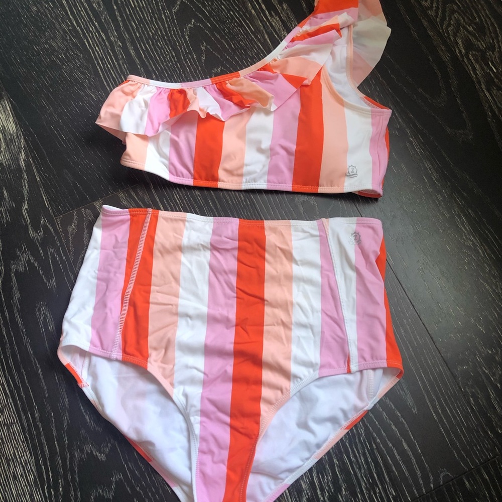COPY - Swim Zip high waisted bikini